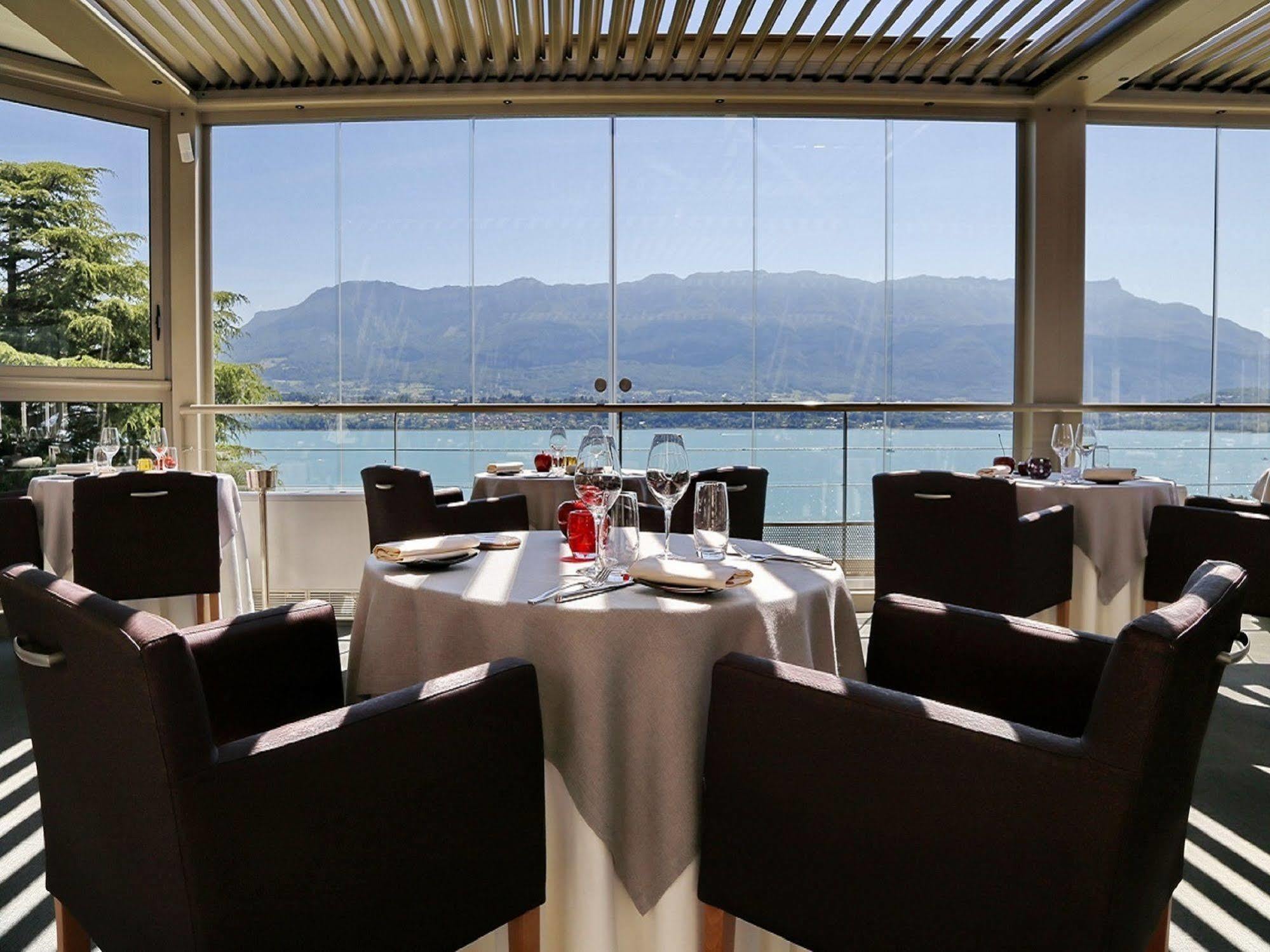 Hotel Ombremont Jean-Pierre Jacob 勒伯吉特杜拉克 外观 照片